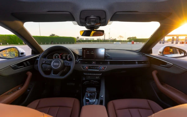  White Audi A5 Photo 8