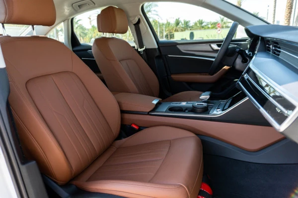  White Audi A6 Photo 6