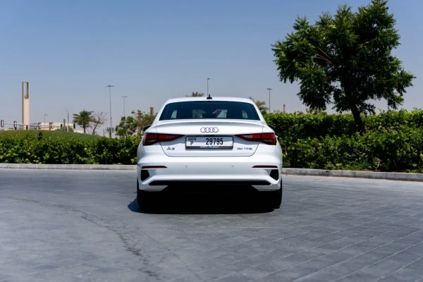  White Audi A3 Photo 4