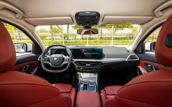  White BMW 318i Photo 11