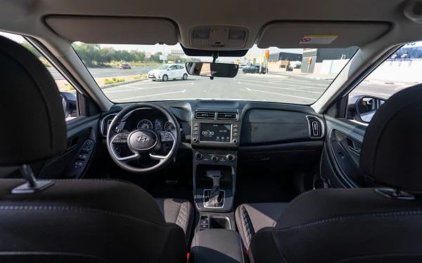  White Hyundai Creta Photo 10