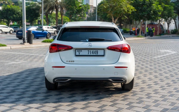  White Mercedes A220 Photo 4