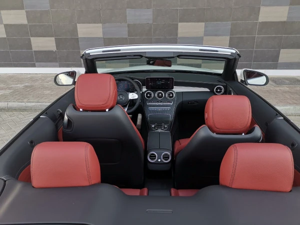 White Mercedes C200 Convertible Photo 4