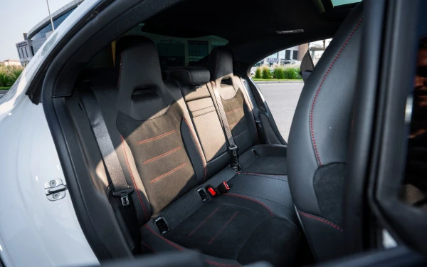  White Mercedes CLA200 Photo 19