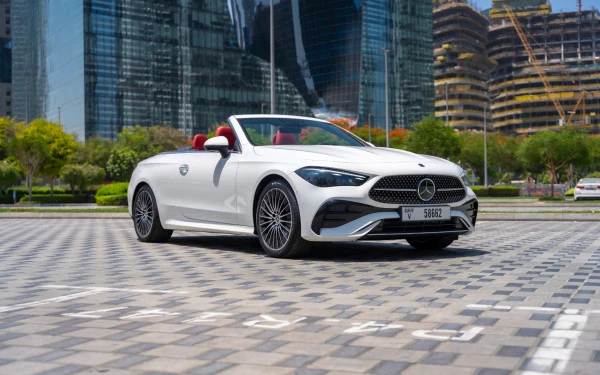  White Mercedes CLE 200 AMG cabriolet/convertible Photo 5