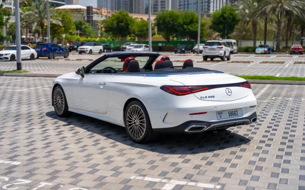  White Mercedes CLE 200 AMG cabriolet/convertible Photo 6