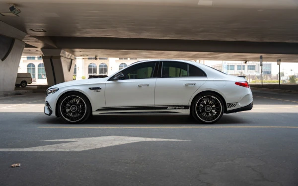  White Mercedes E53 AMG Edition 1 Photo 4