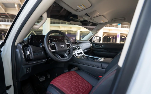  White Nissan Patrol Platinum V6 Photo 12