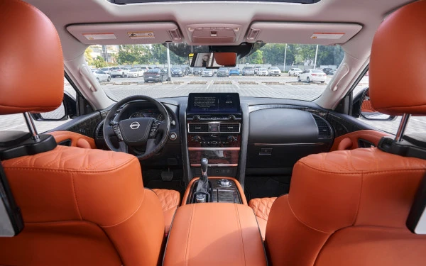  White Nissan Patrol V6 Photo 5