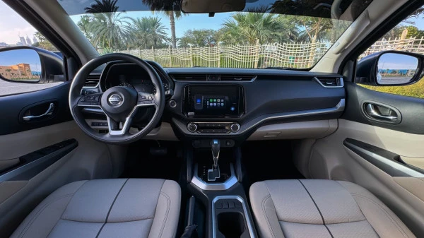  White Nissan Xterra Photo 10